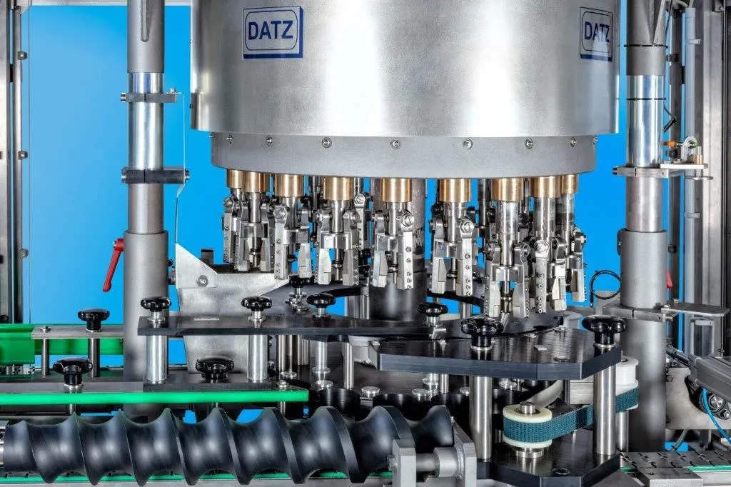 Dr. Datz Maschinenbau - De-capping maschine type ES-20, detail